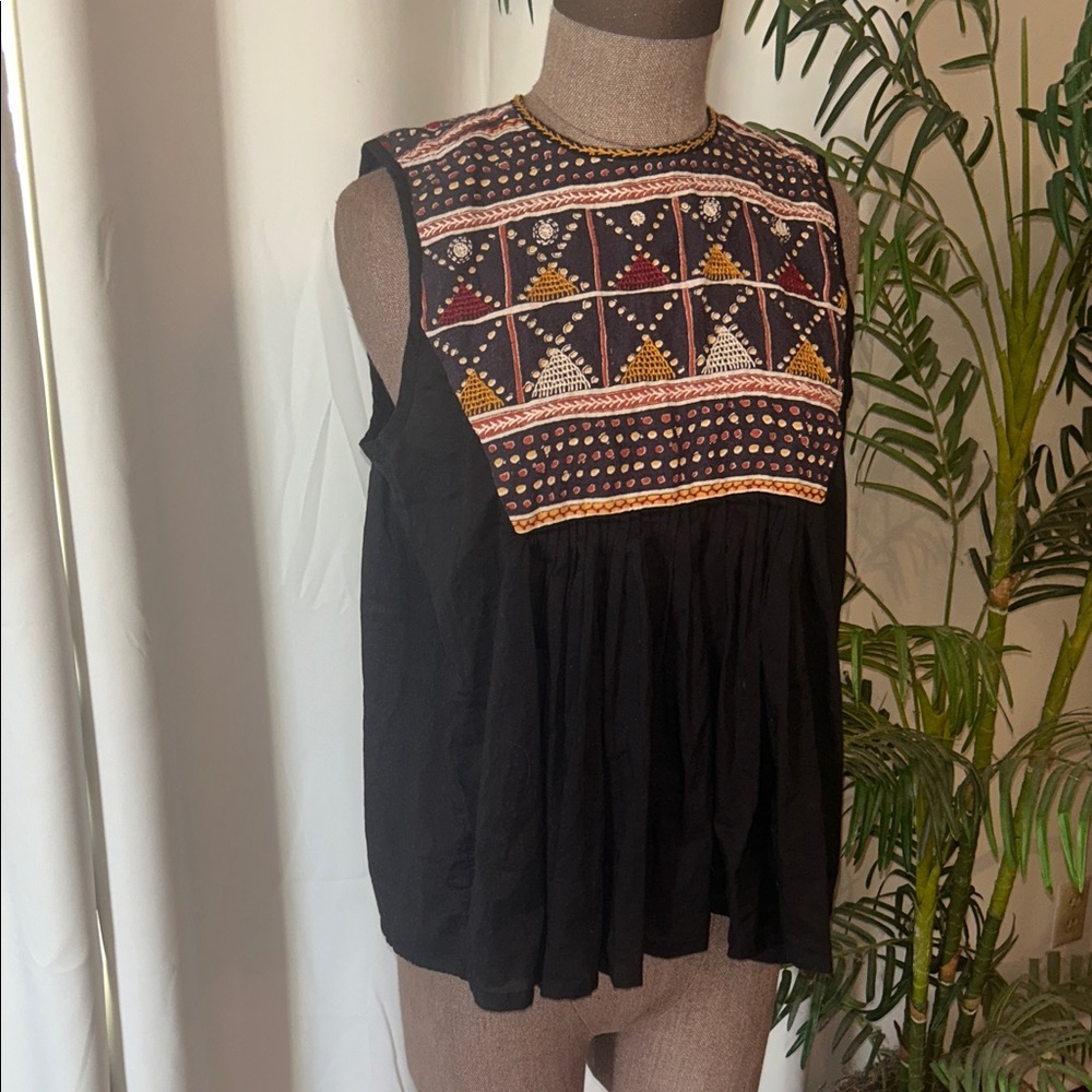 Boho Black Embroidered Sleeveless Blouse